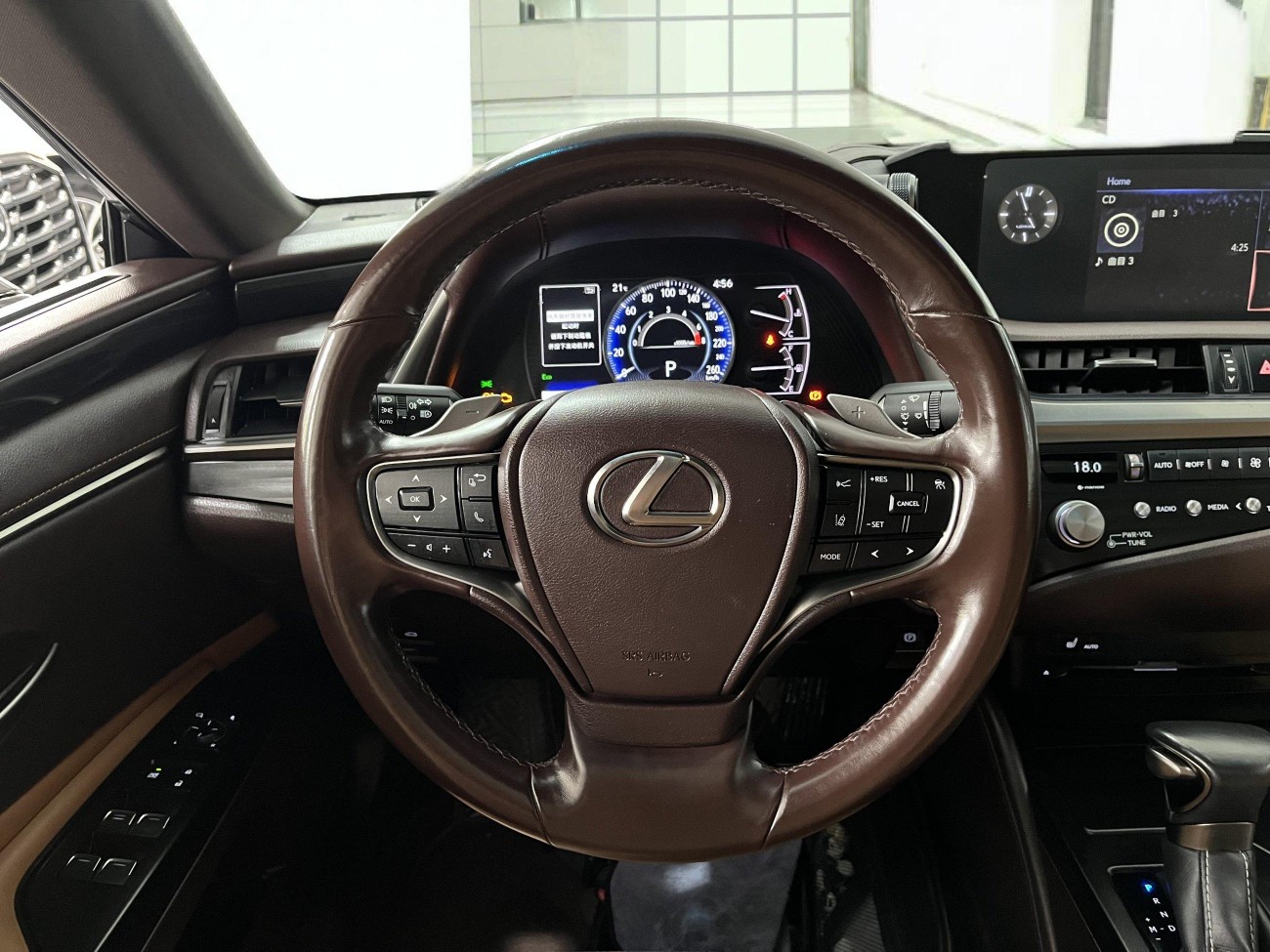 Lexus ES 200 2020