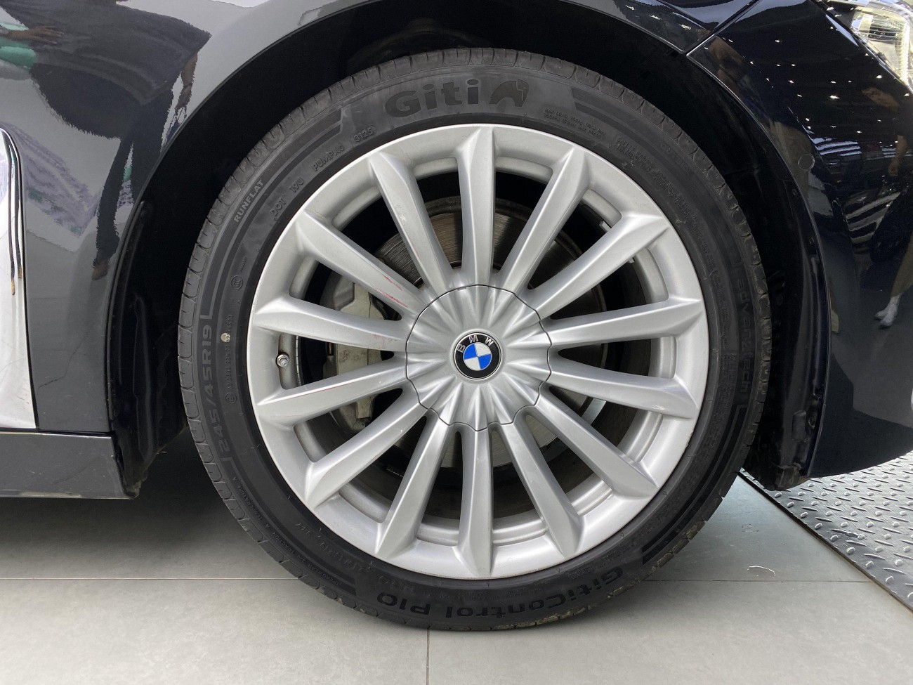 BMW 730Li 2022