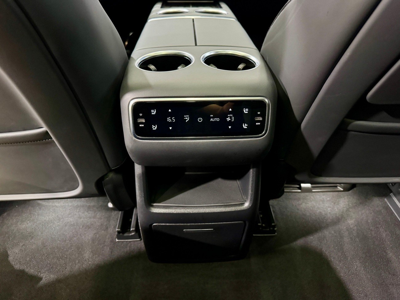 Li Auto L8 2024