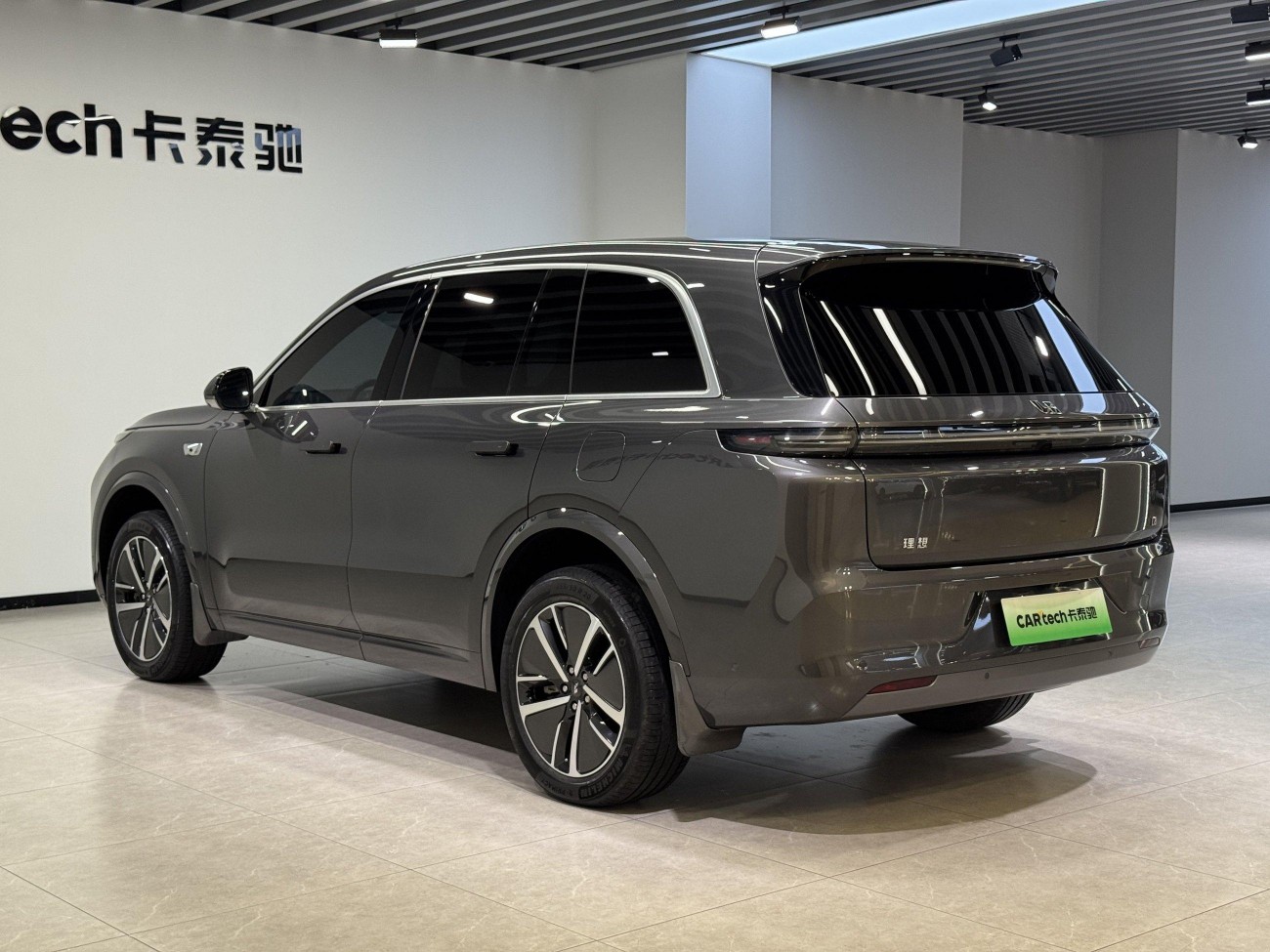 Li Auto L8 2024