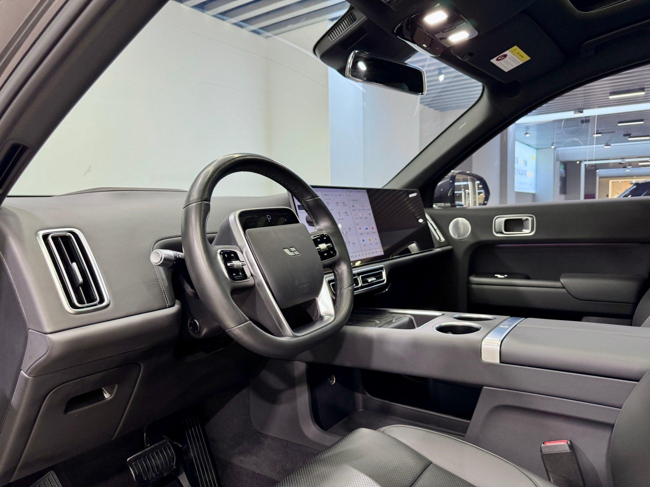 Li Auto L8 2024