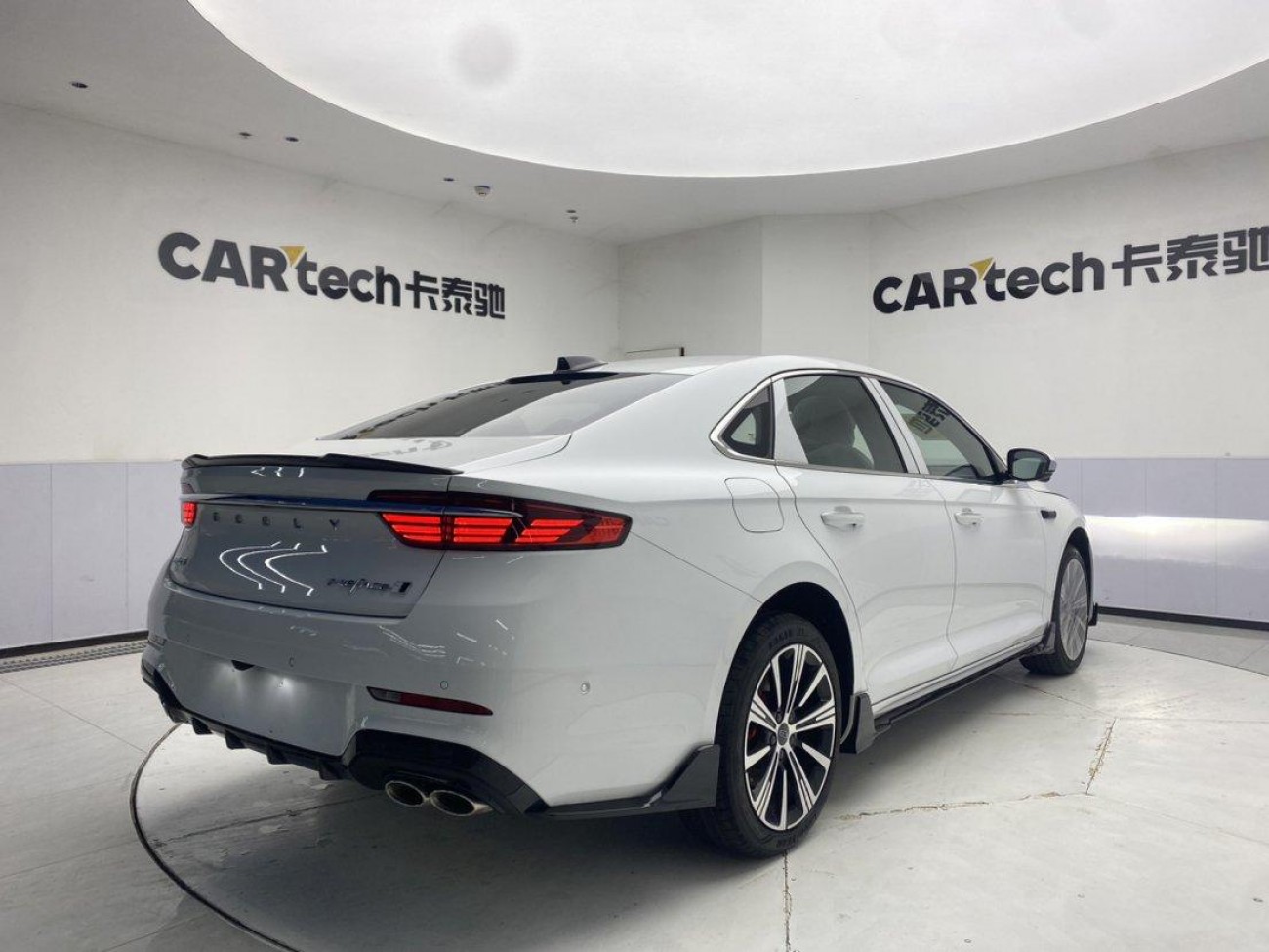 Geely Preface 2026