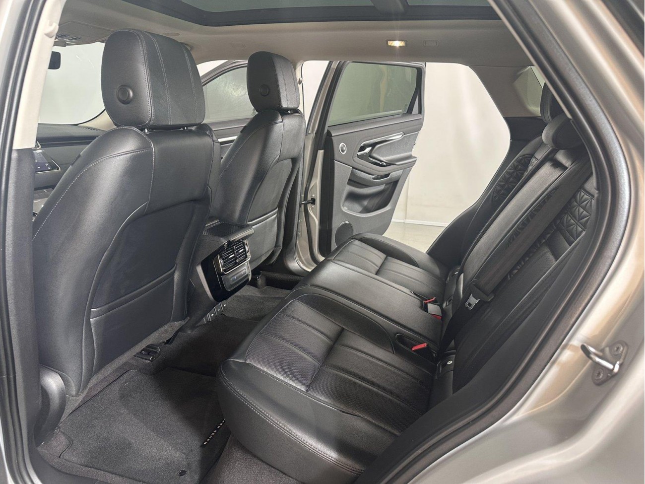 Land Rover Range Rover 2023