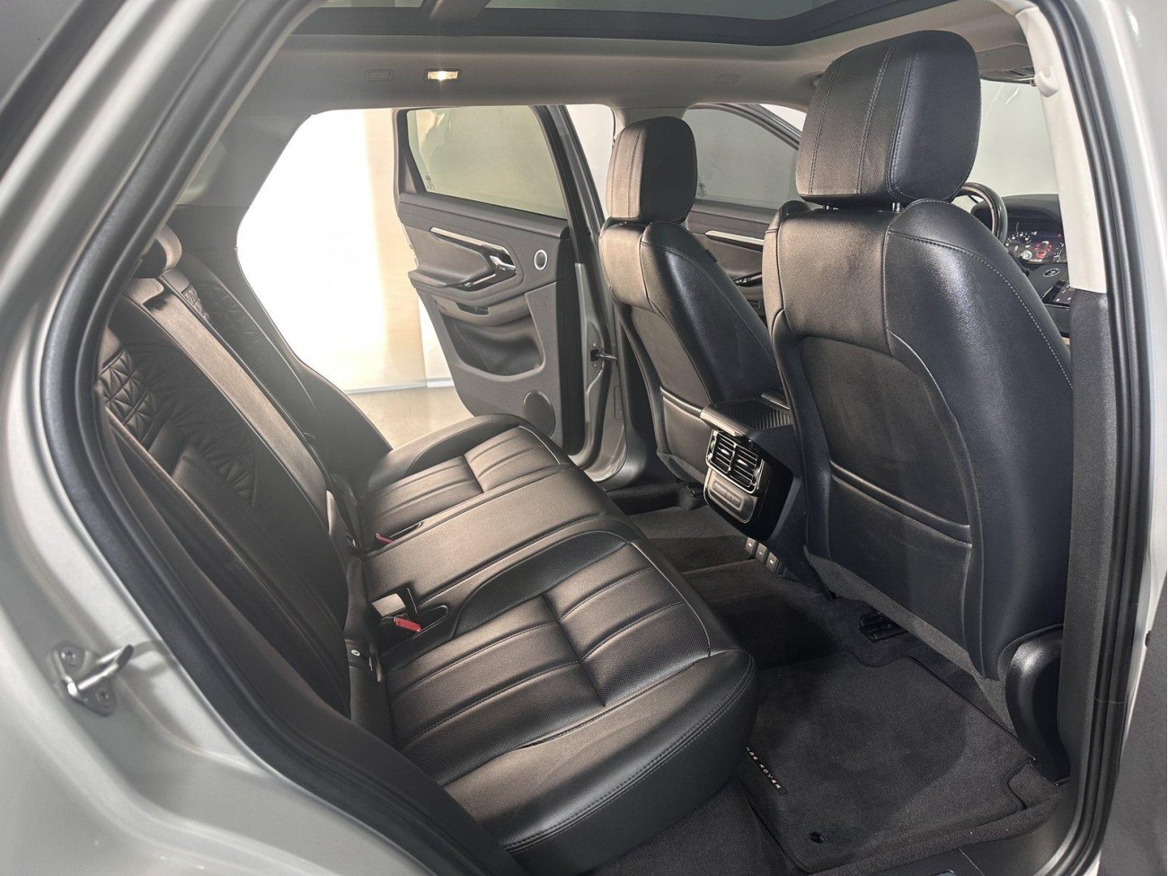 Land Rover Range Rover 2023