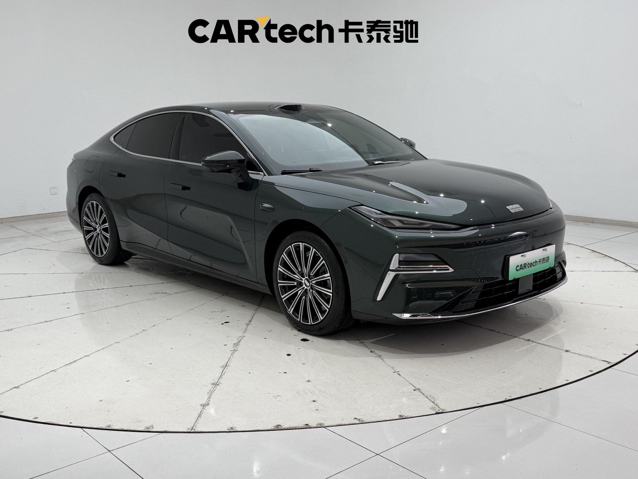 Geely Galaxy 8 2025