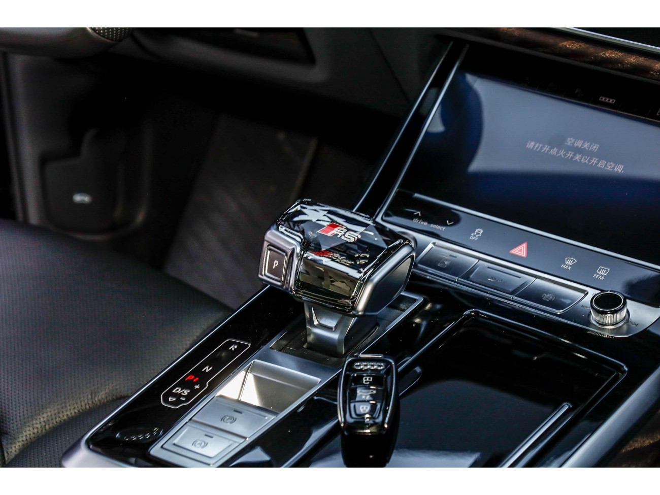 Audi Q8 55 TFSI 2023
