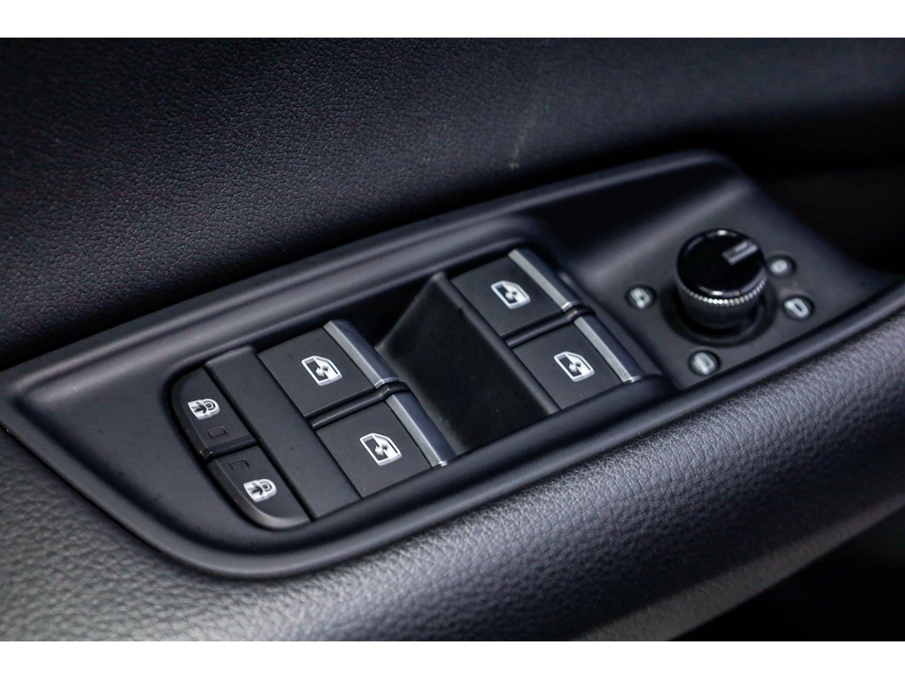 Audi Q8 55 TFSI 2023