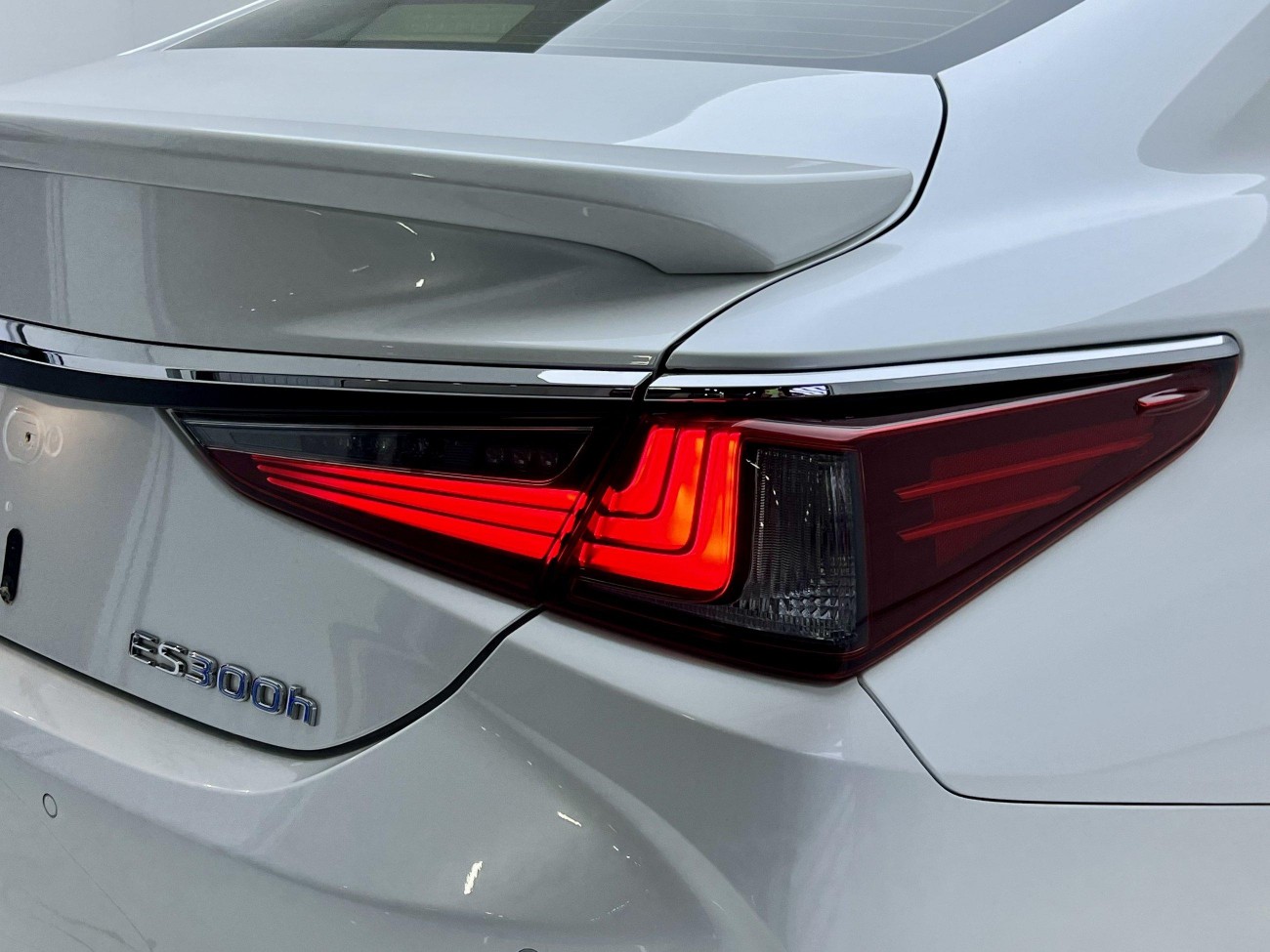Lexus ES 300h 2020