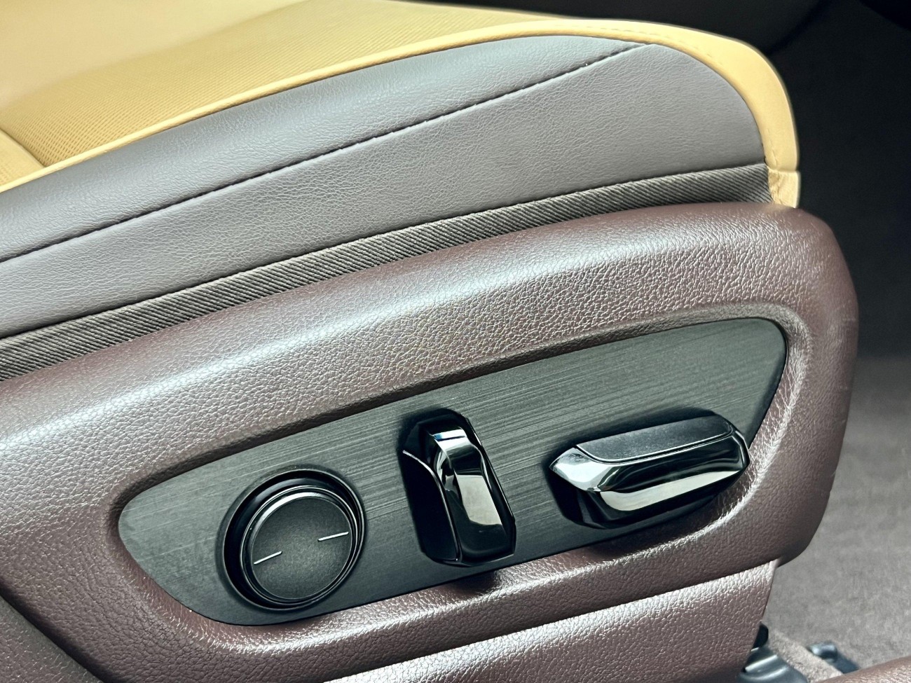 Lexus ES 300h 2020
