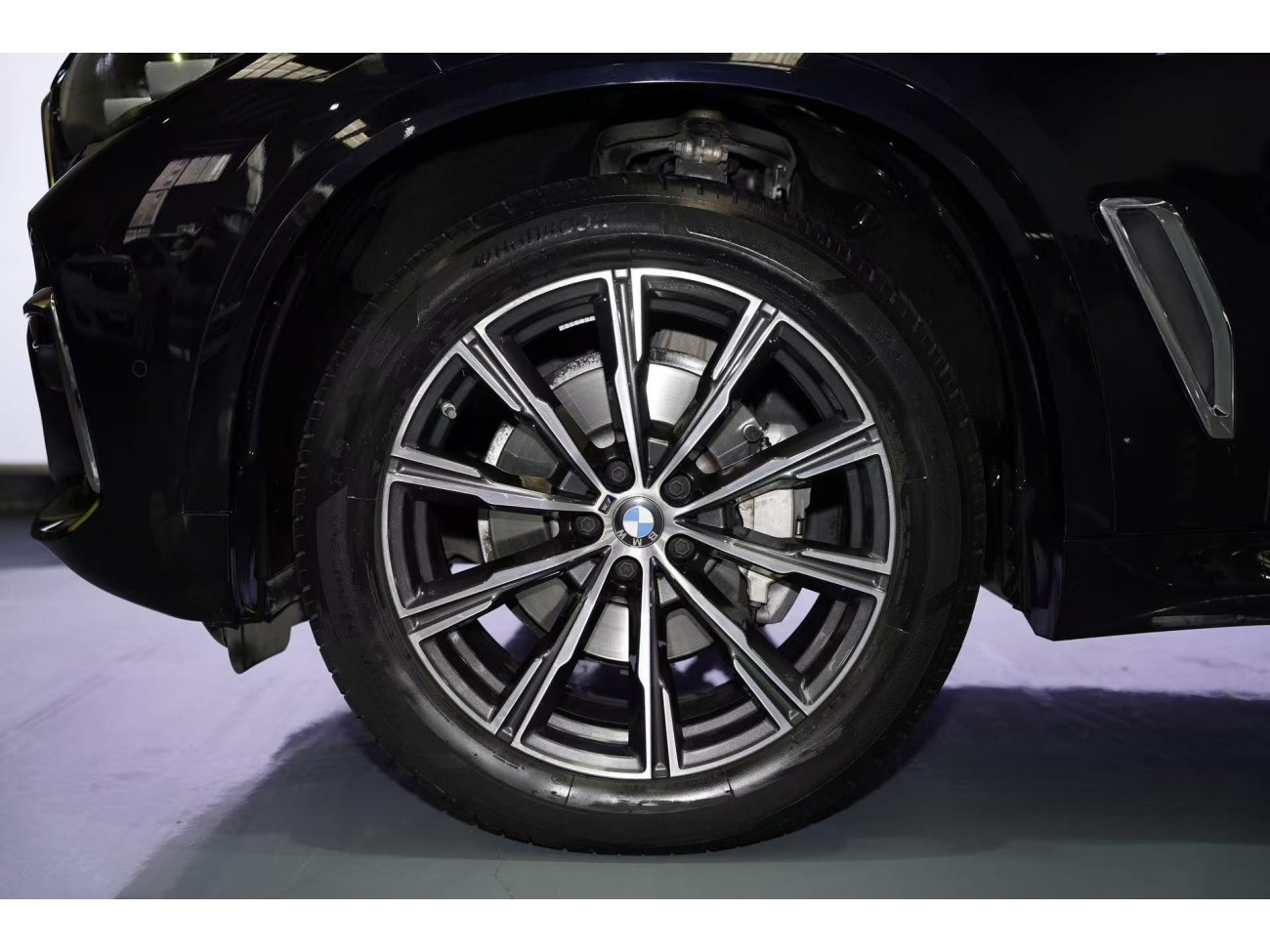 BMW X5 2023