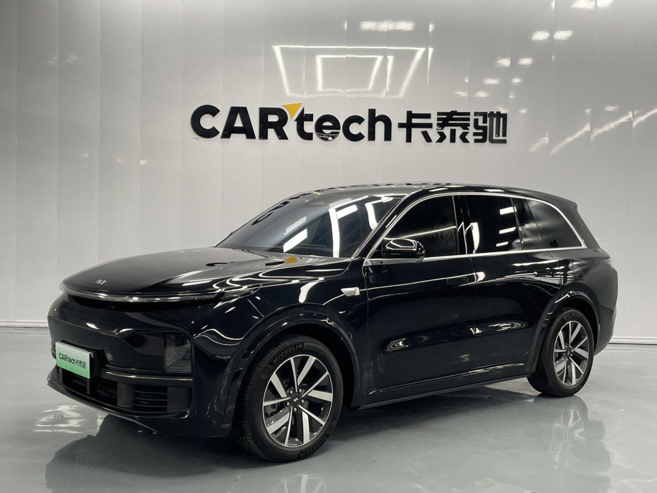 Li Auto L8 2023