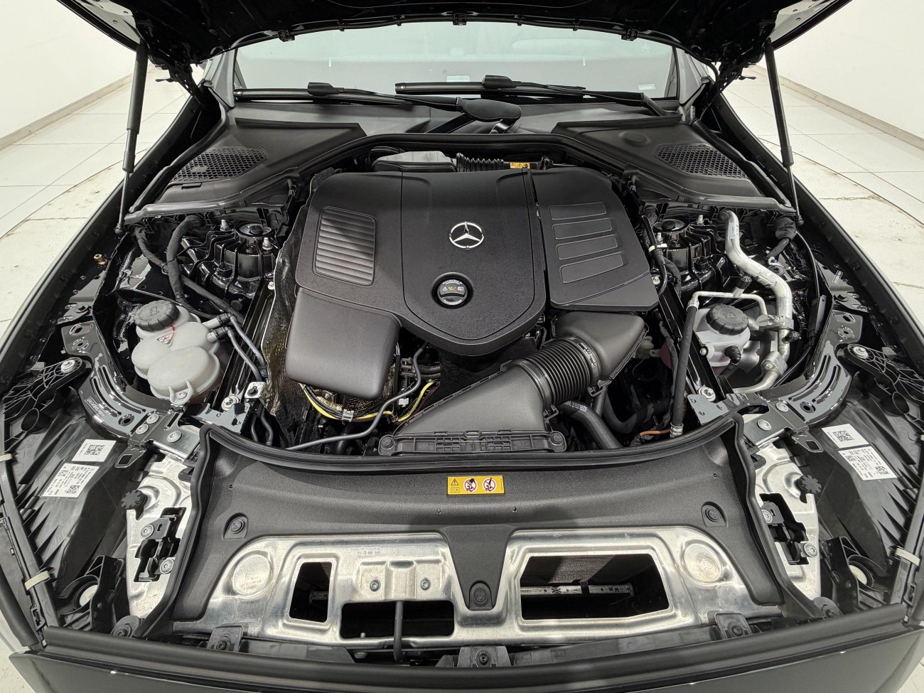 Mercedes-Benz E 300 L 2025