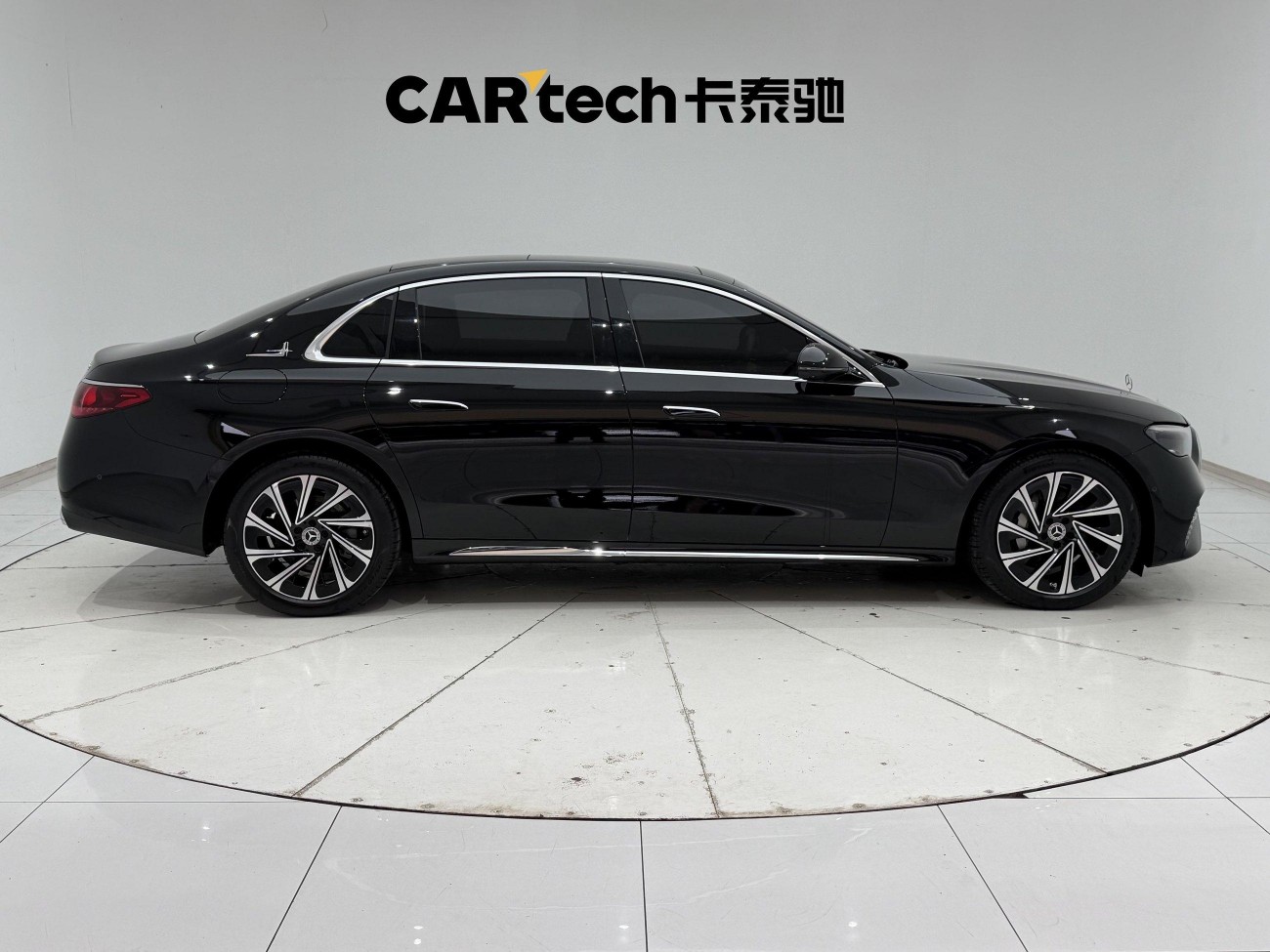 Mercedes-Benz E 300 L 2025