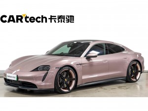 Porsche Taycan 2021