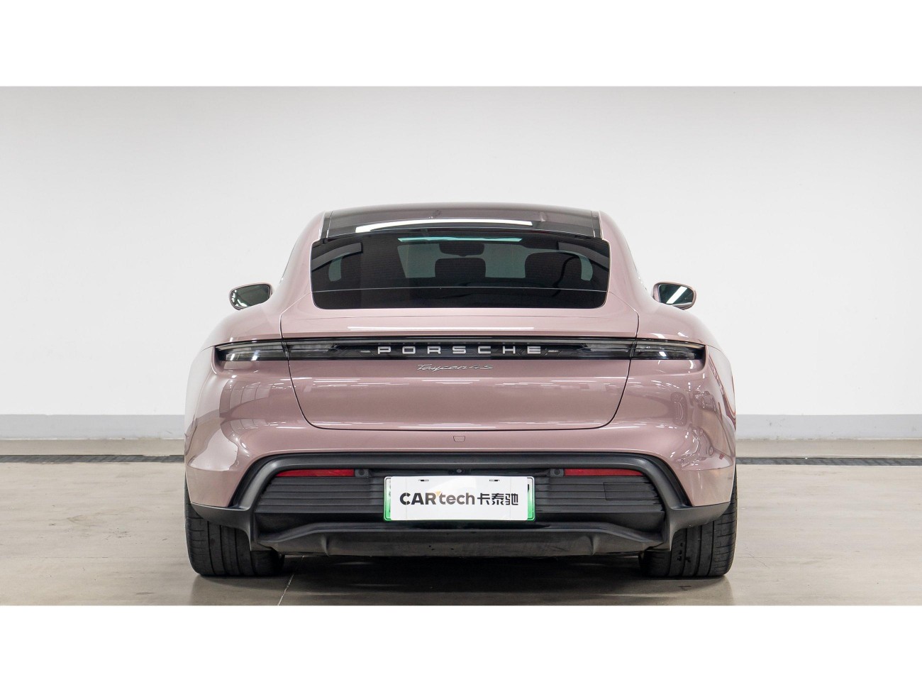 Porsche Taycan 2021