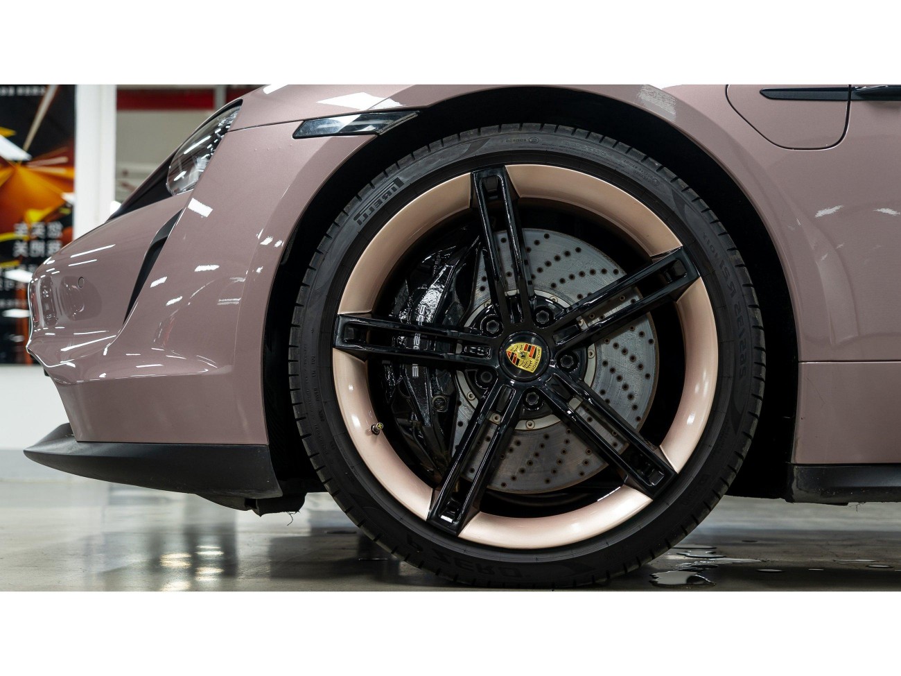 Porsche Taycan 2021