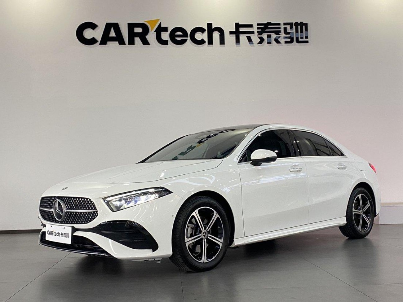 Mercedes-Benz A 200 L 2023