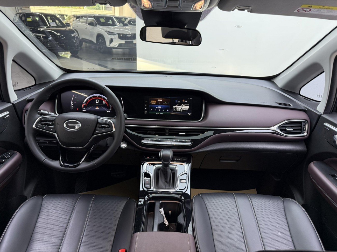 Trumpchi M6 2025