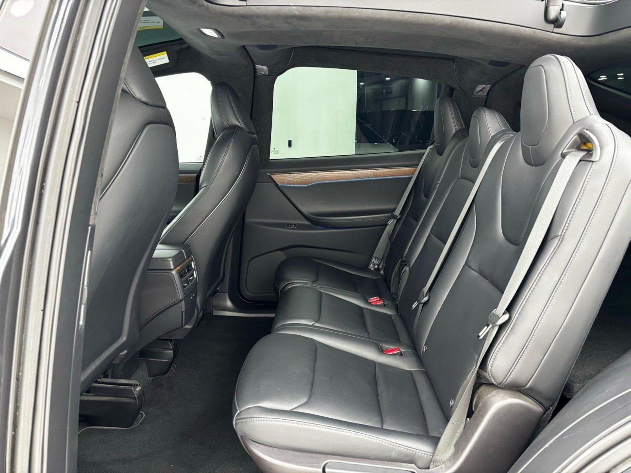 Tesla Model X 2020