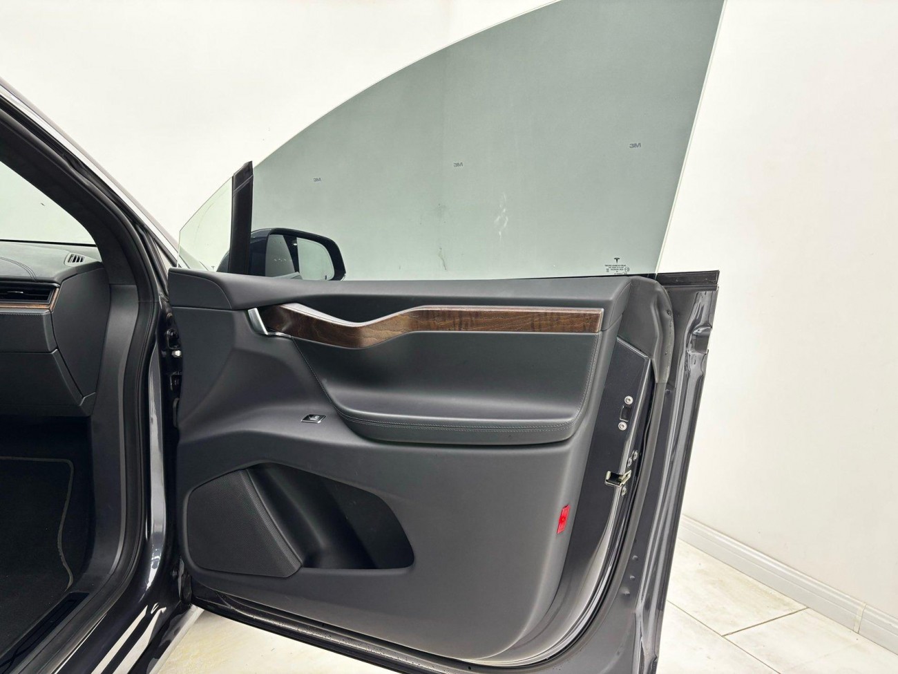 Tesla Model X 2020