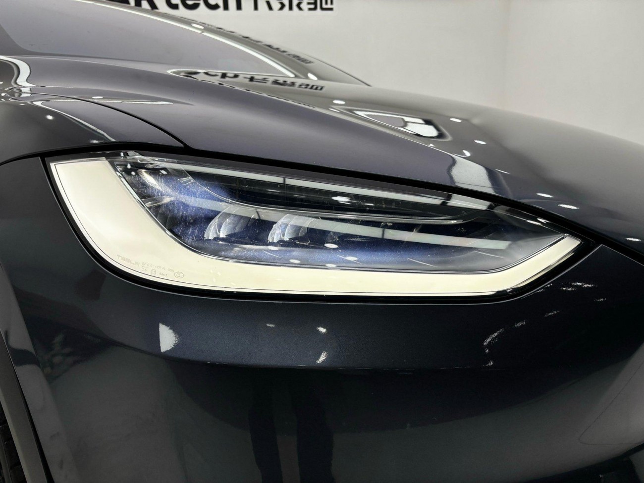 Tesla Model X 2020