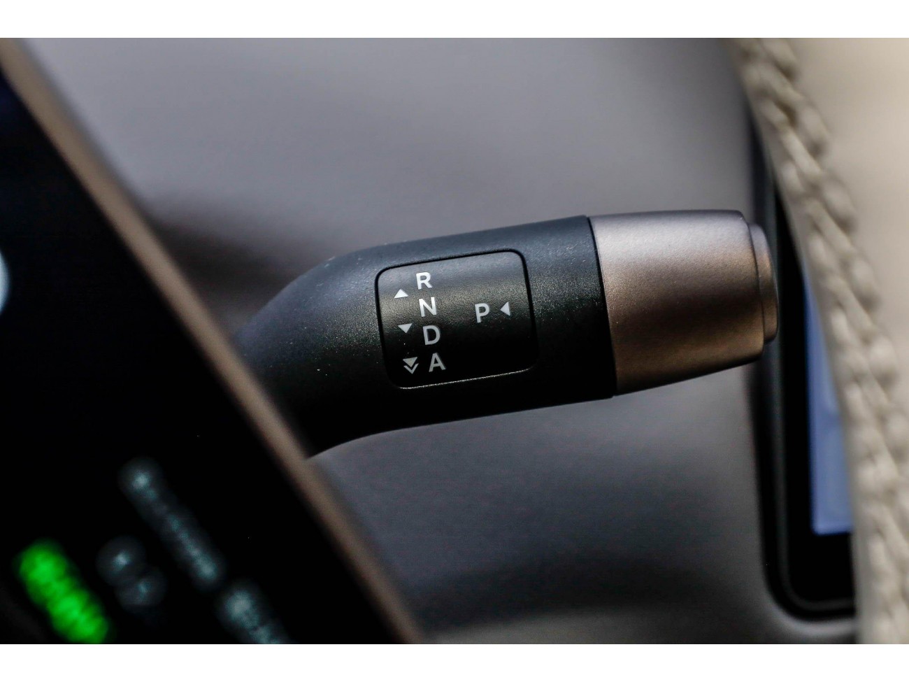 Li Auto i8 2025