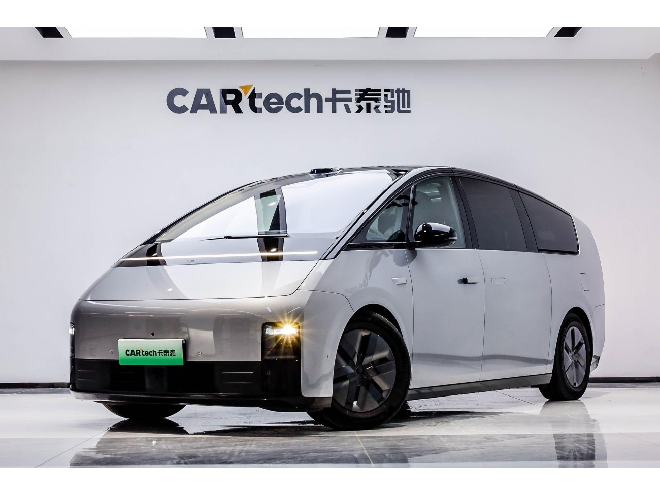 Li Auto MEGA 2025