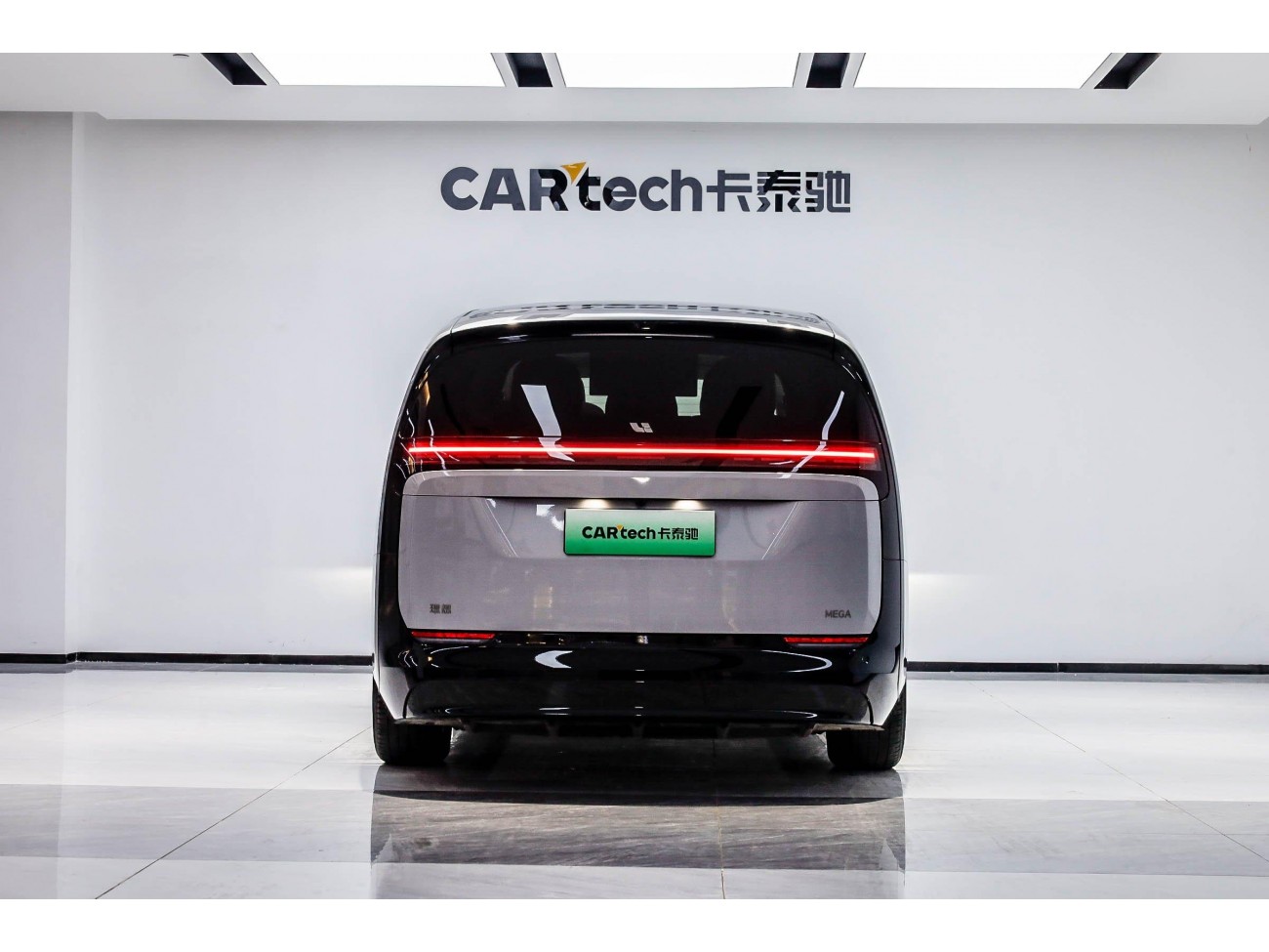 Li Auto MEGA 2025