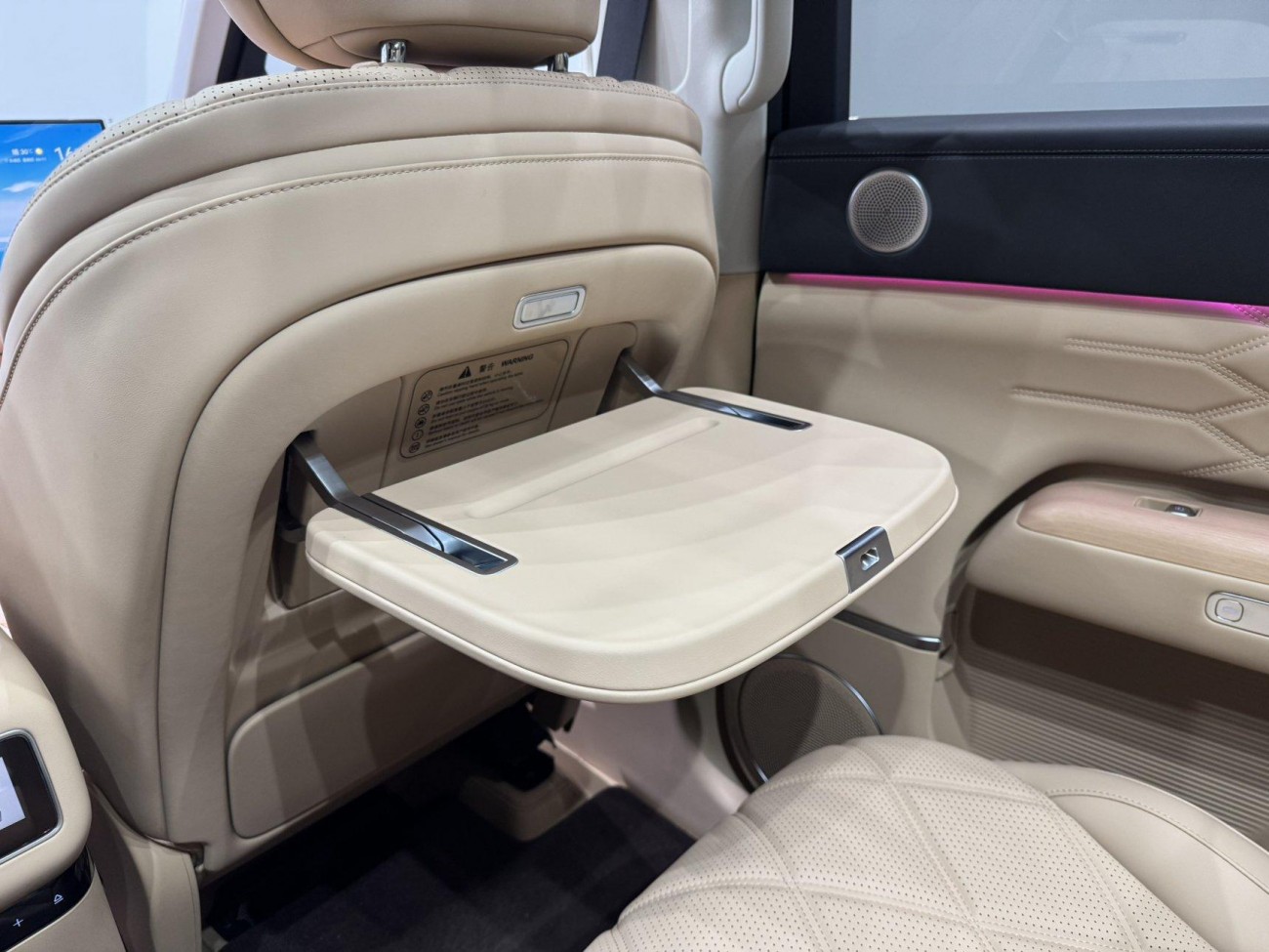 Chery T11 2025