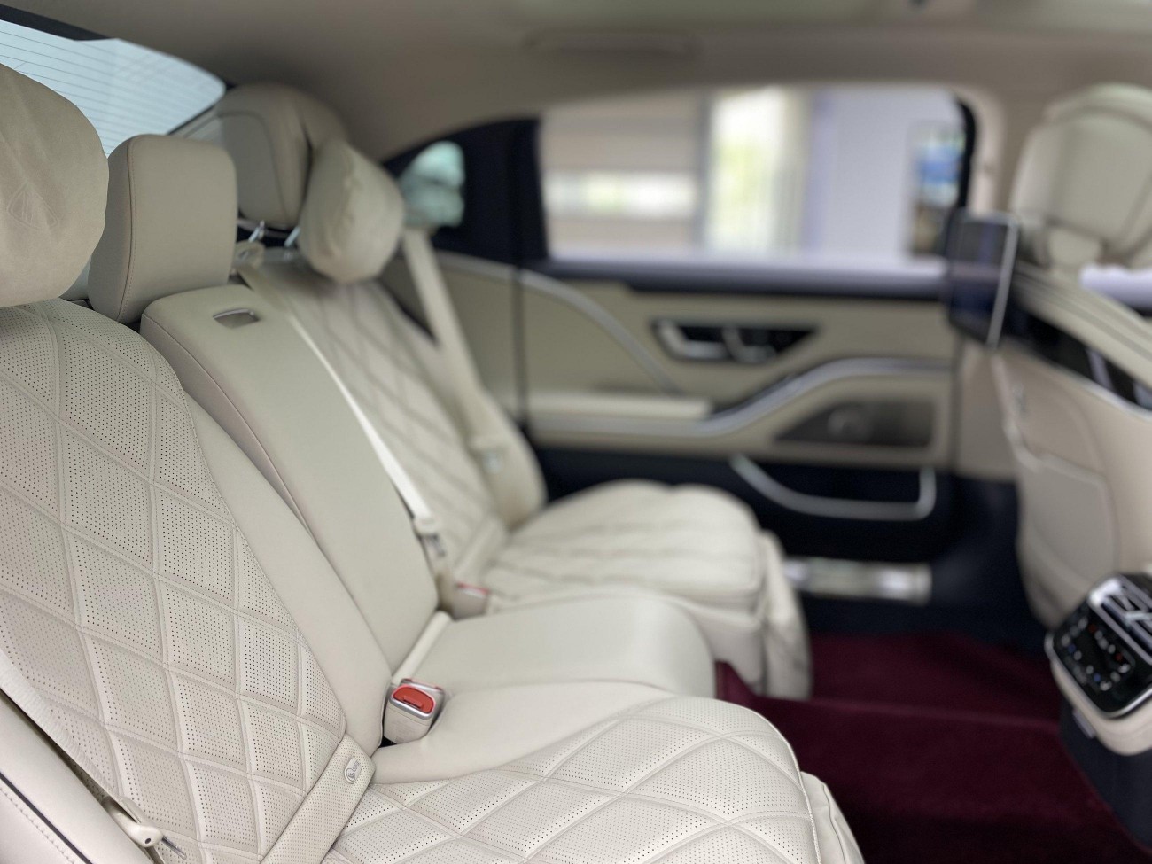 Mercedes-Benz S 480 4MATIC 2024