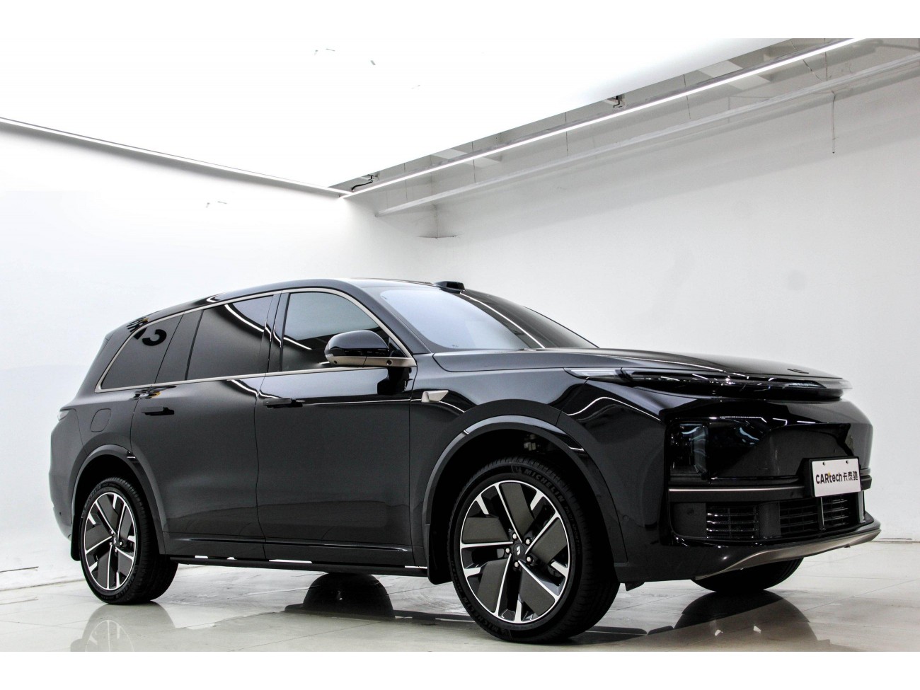 Li Auto L9 2025