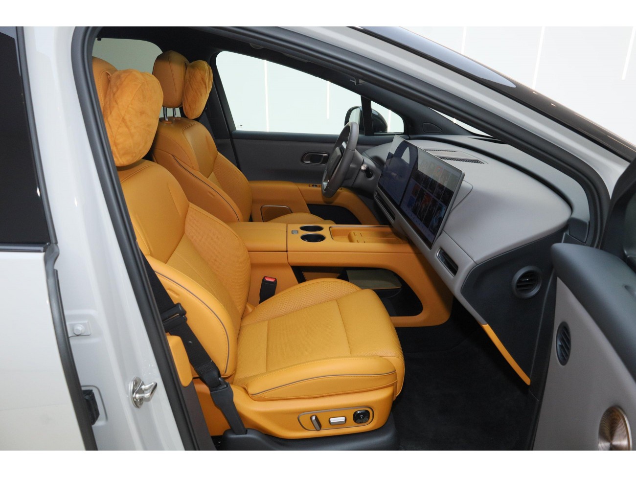 Li Auto i8 2025