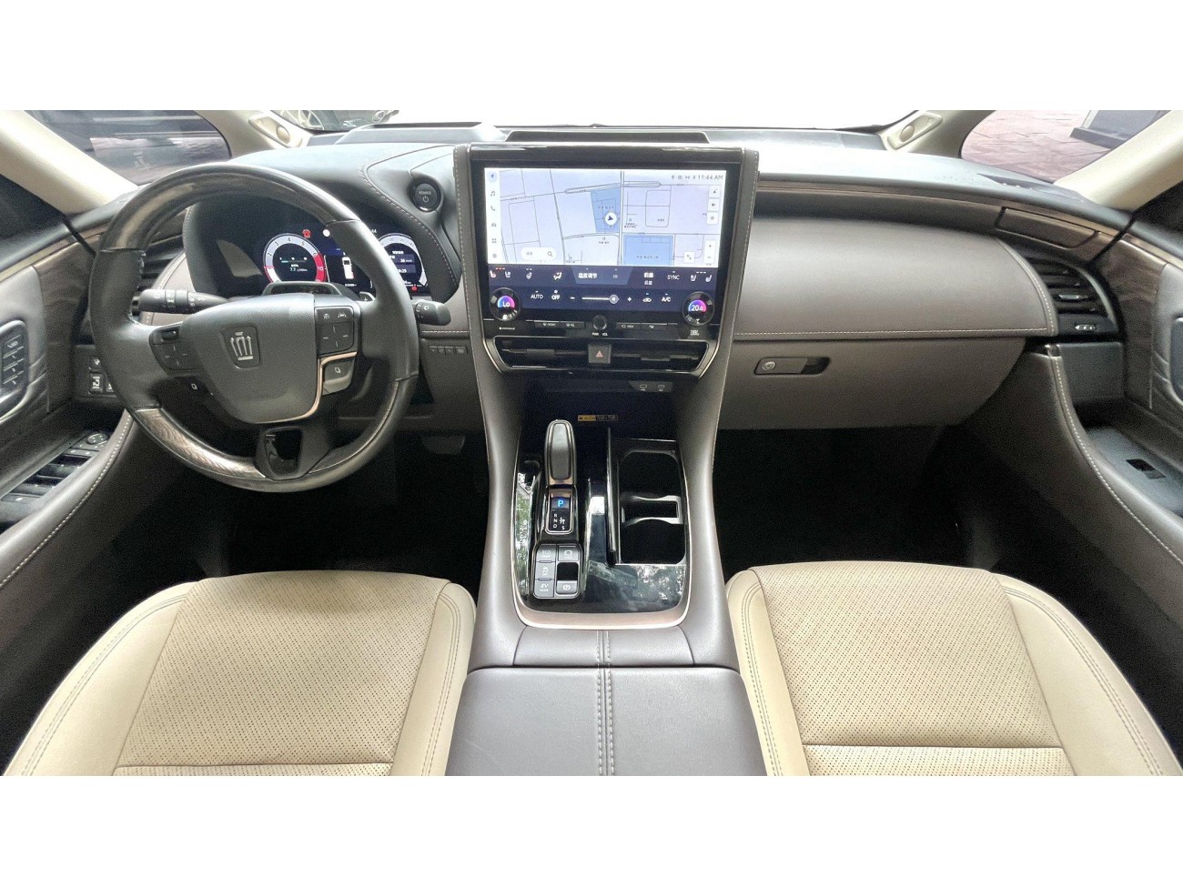 Toyota Vellfire 2024