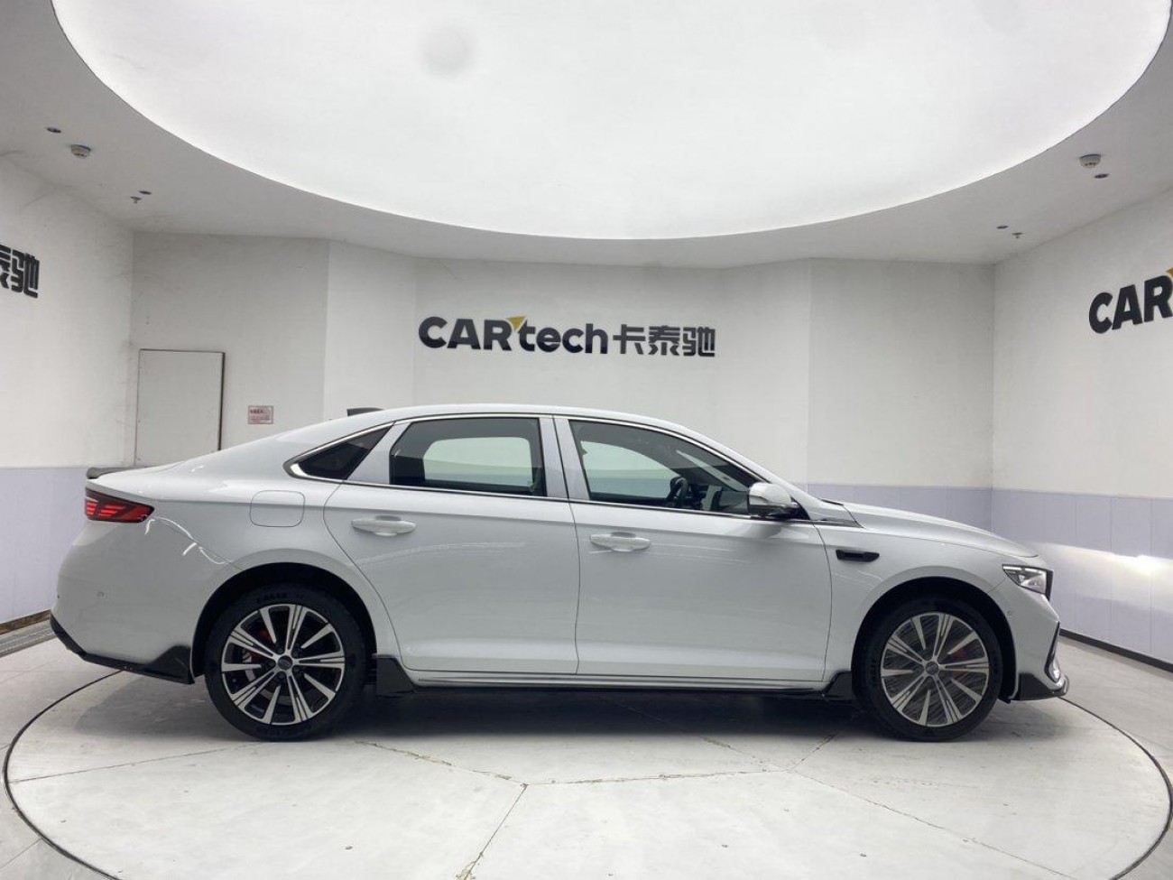 Geely Preface 2025