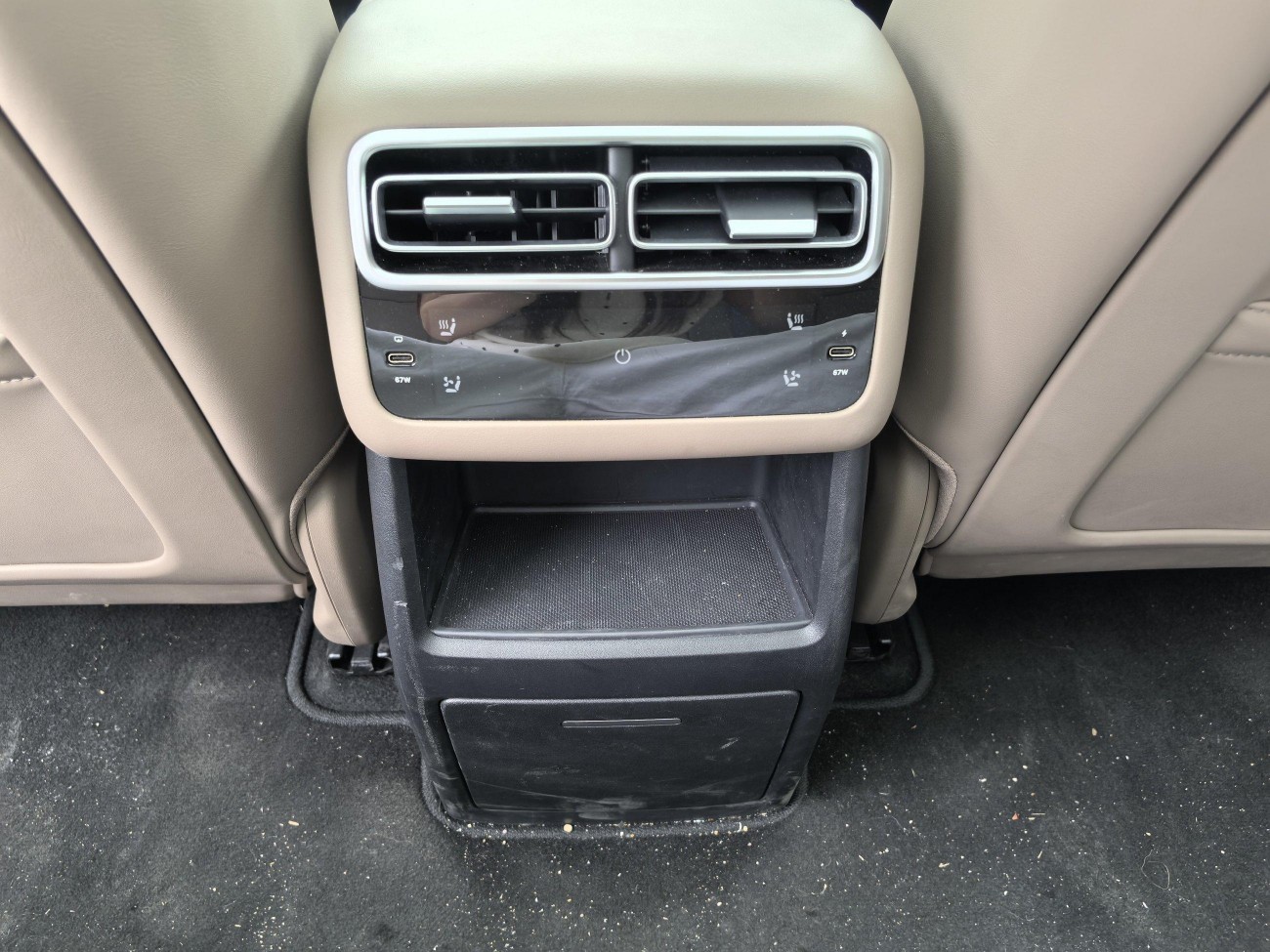 Li Auto L6 2025