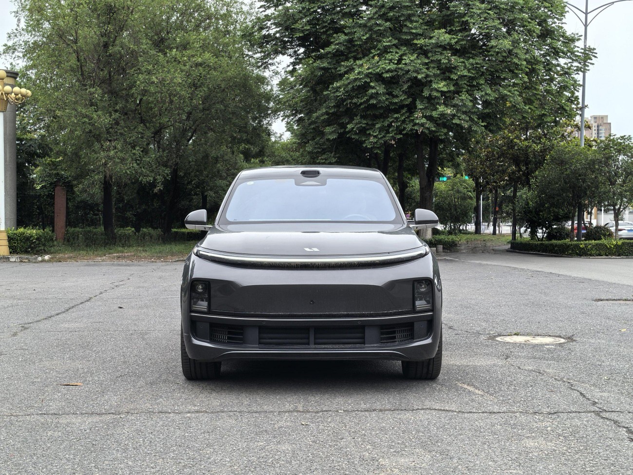 Li Auto L8 2025