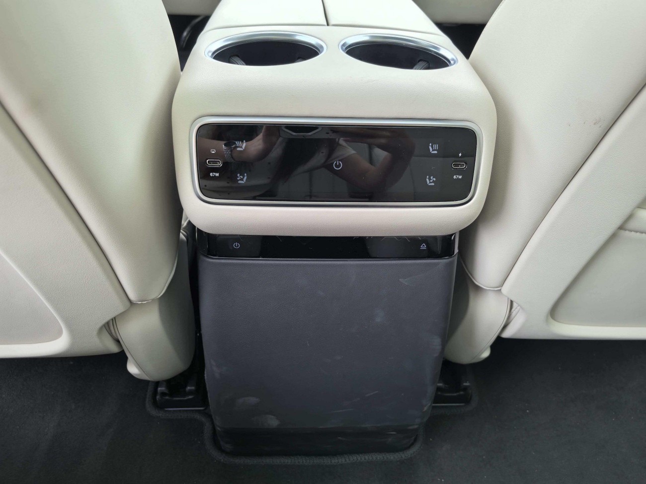 Li Auto L8 2025