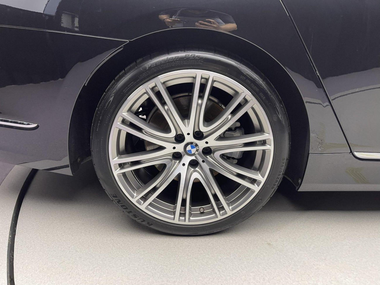BMW 740Li 2020