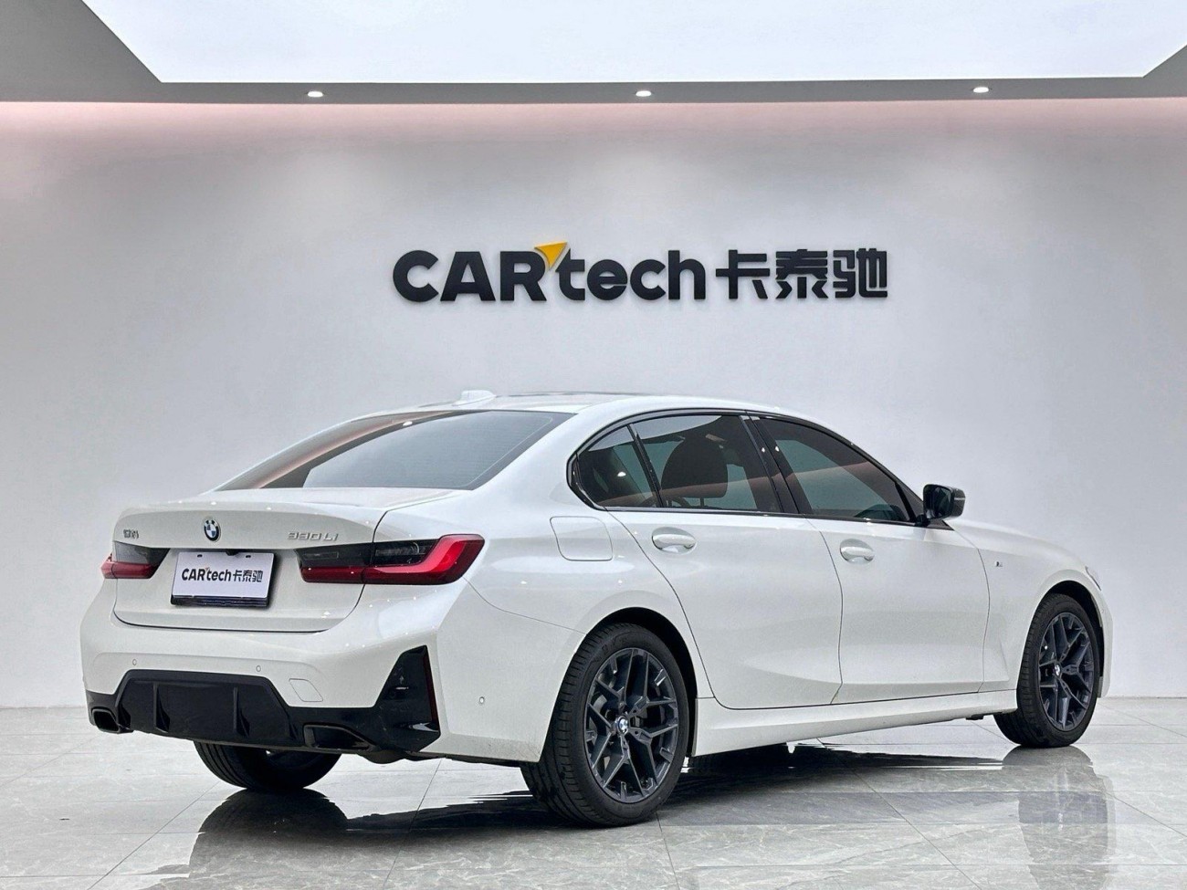 BMW 330Li 2025