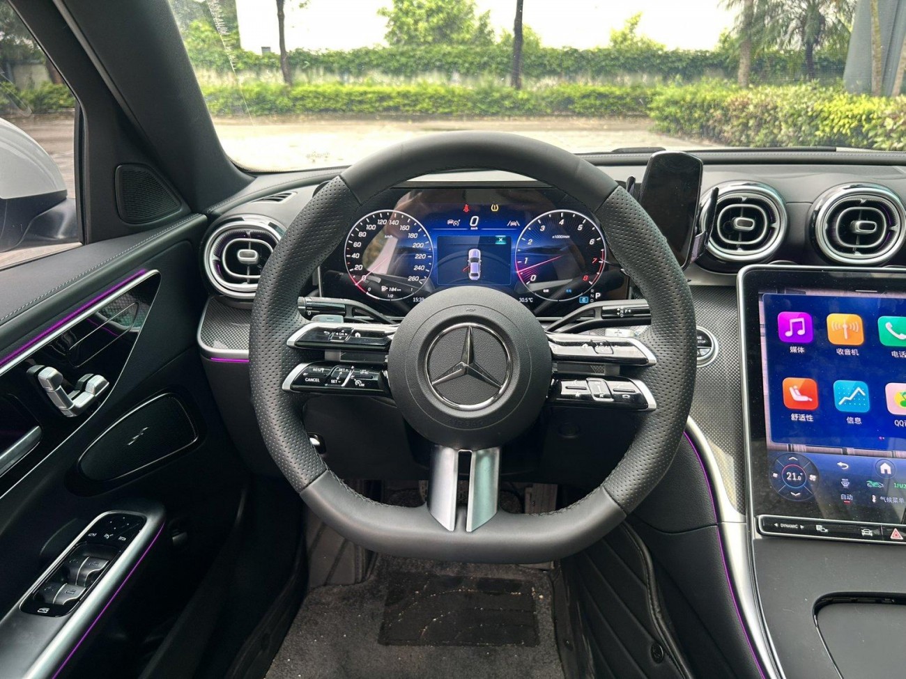 Mercedes-Benz C 260 L 2025