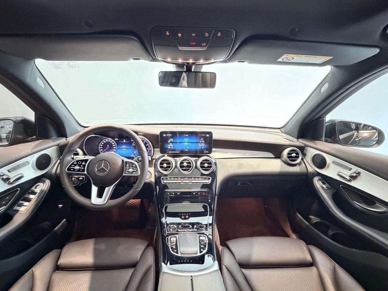 Mercedes-Benz GLC 260 L 2022