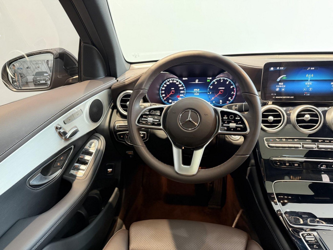 Mercedes-Benz GLC 260 L 2022