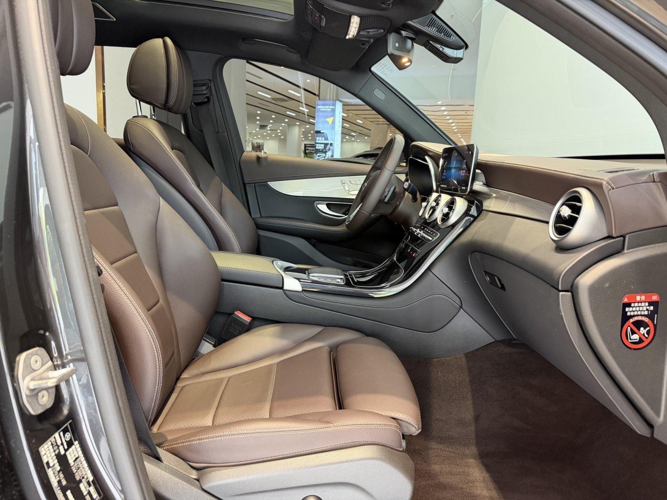 Mercedes-Benz GLC 260 L 2022