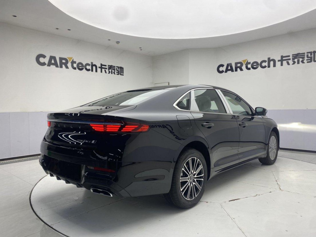 Geely Preface 2026
