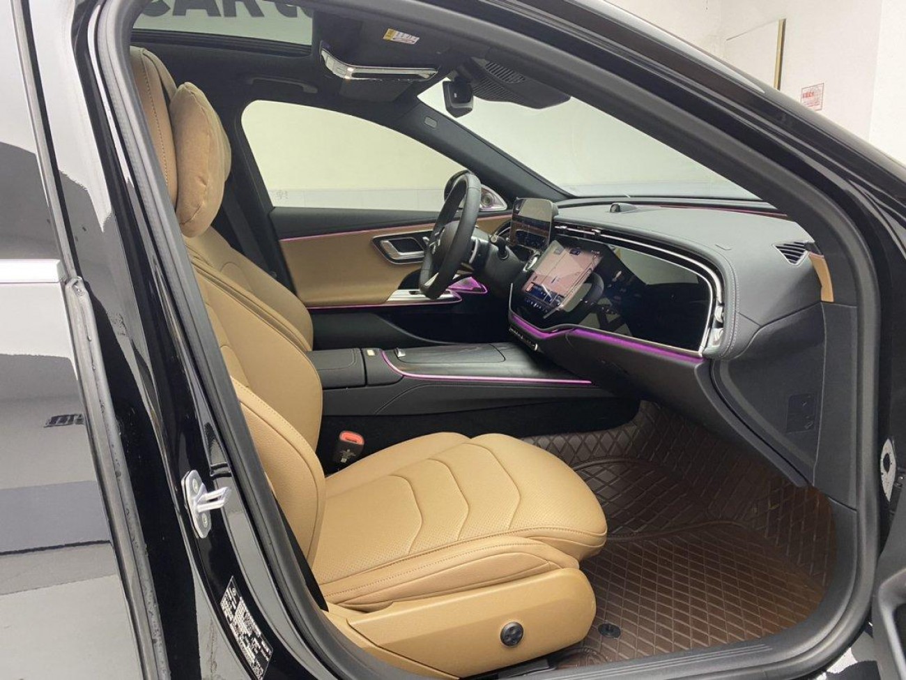 Mercedes-Benz E 350 e 2025