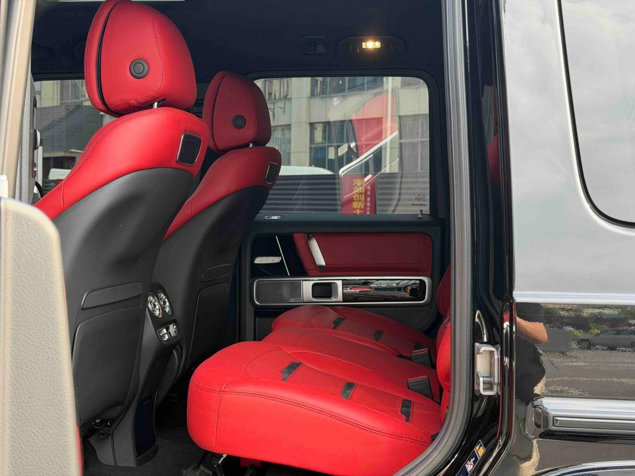 Mercedes-Benz G 63 2023