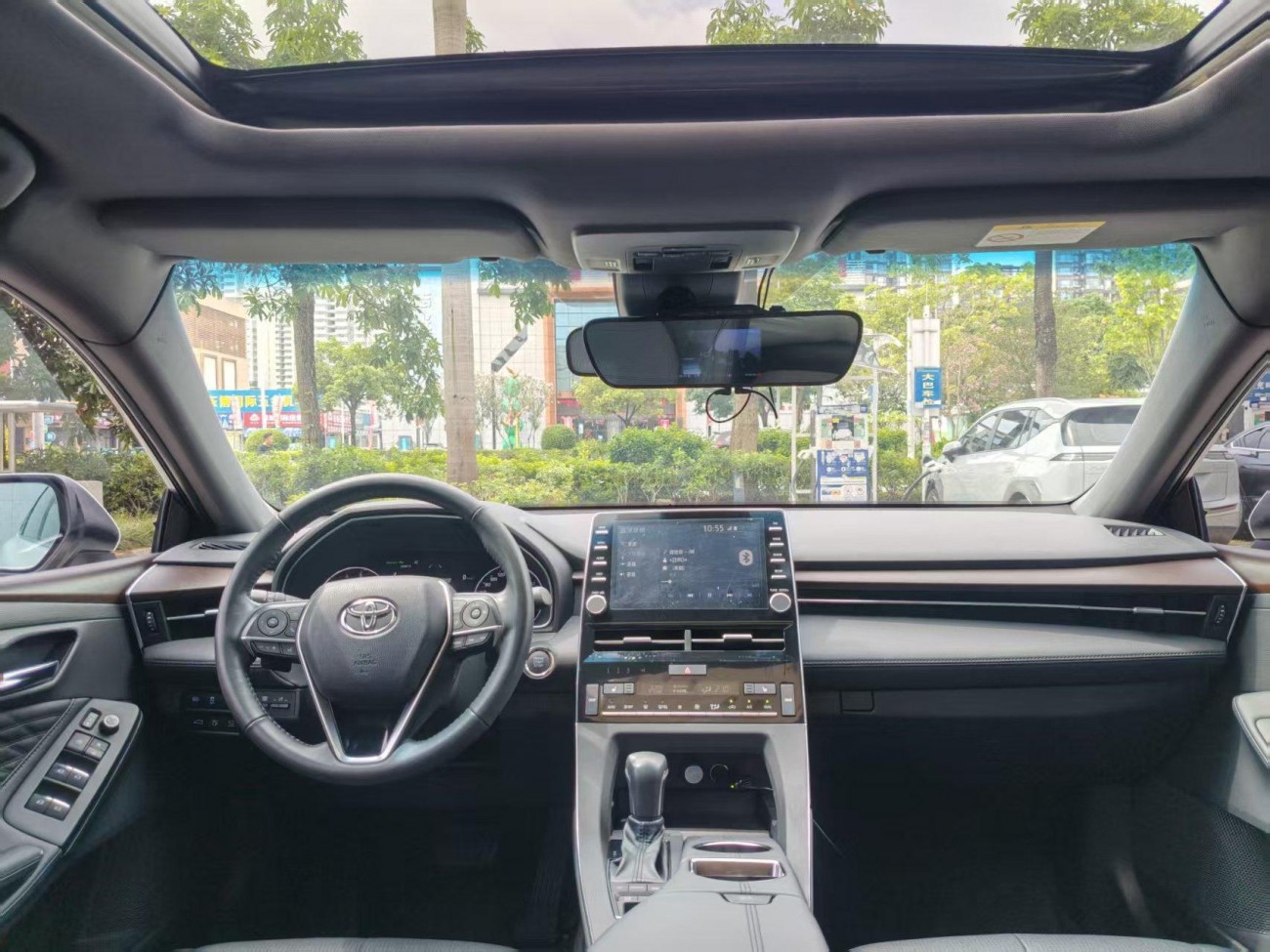 Toyota Avalon 2019