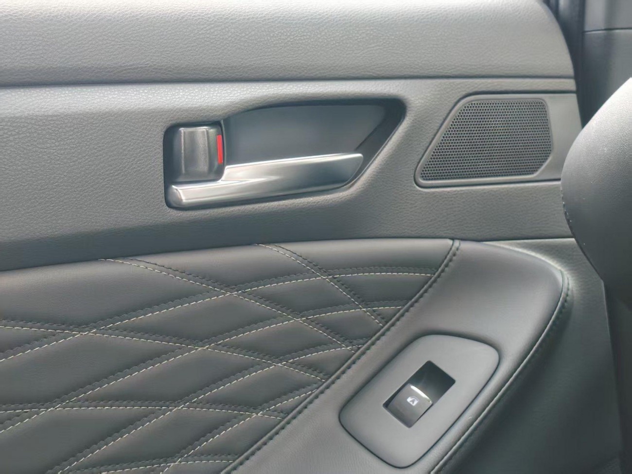 Toyota Avalon 2019