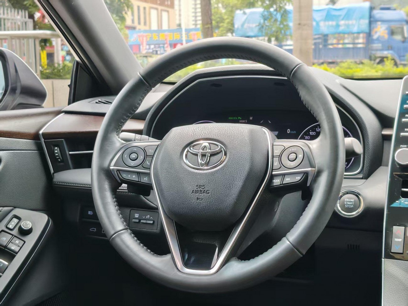 Toyota Avalon 2019