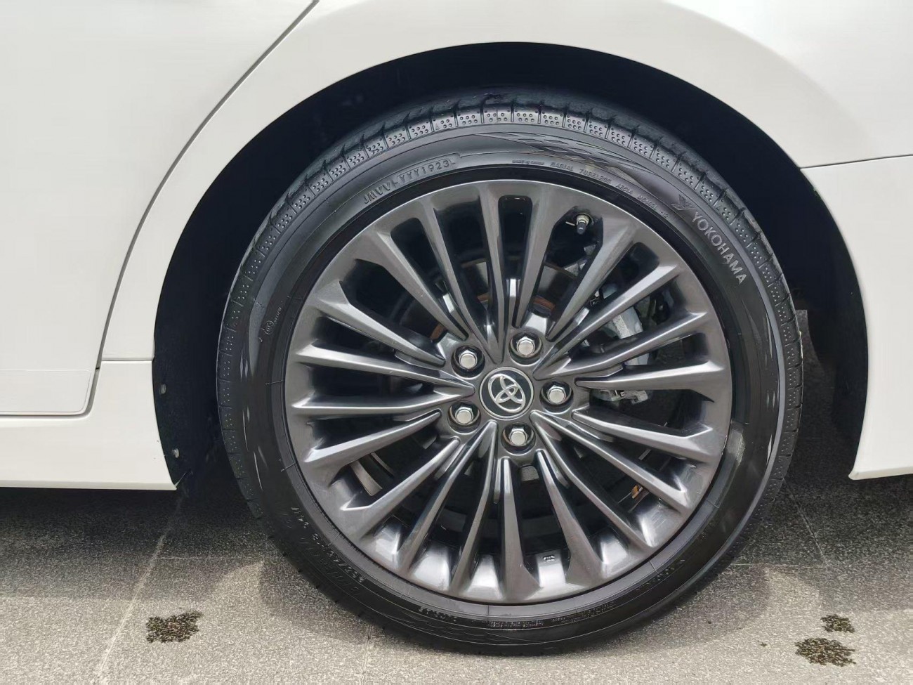 Toyota Avalon 2019